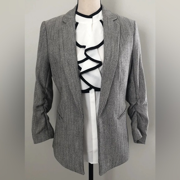 H&M women’s marked tweed shawl collar ruched sleeve blazer new with tags - Picture 4 of 8